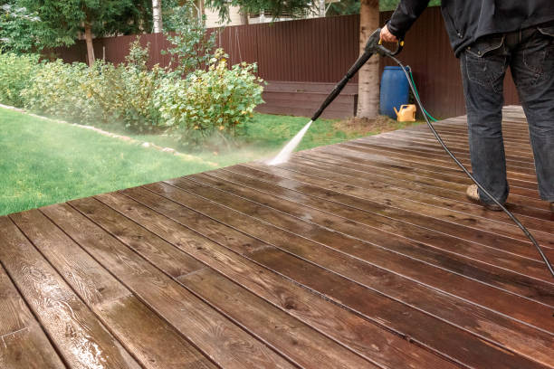 Why Choose Our Pressure Washing Services in Illinois